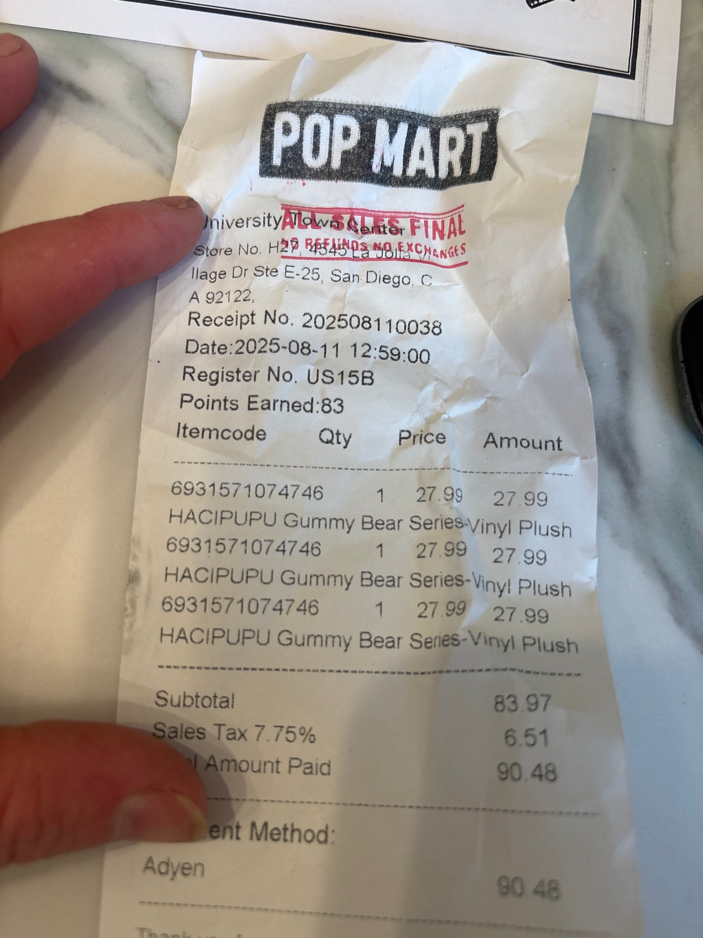 Hacipupu Peach Flavor Gummy Bear Popmart
