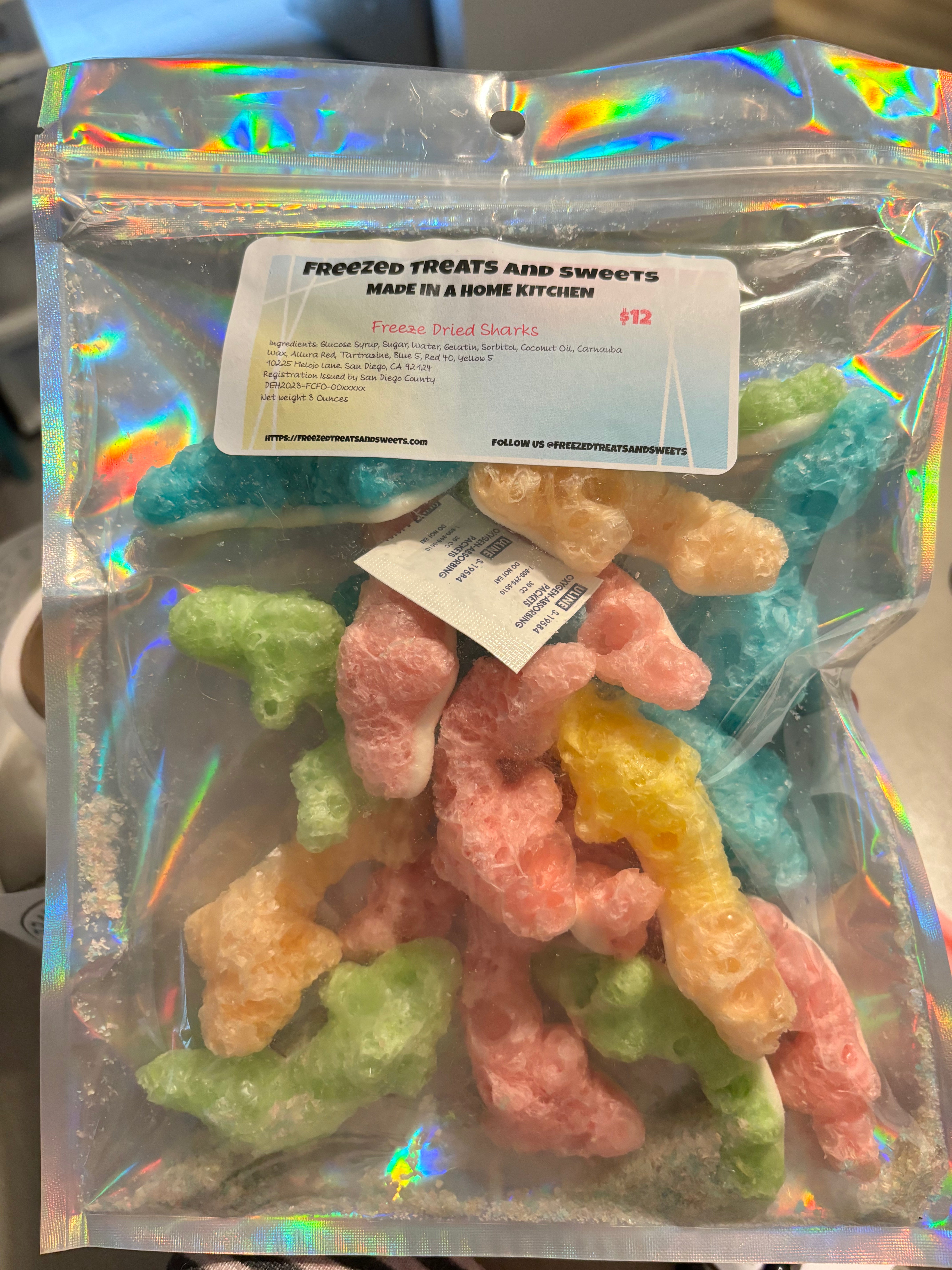 Freezed Freeze-Dried Multi Colored Sharks – Freezed Treats And Sweets
