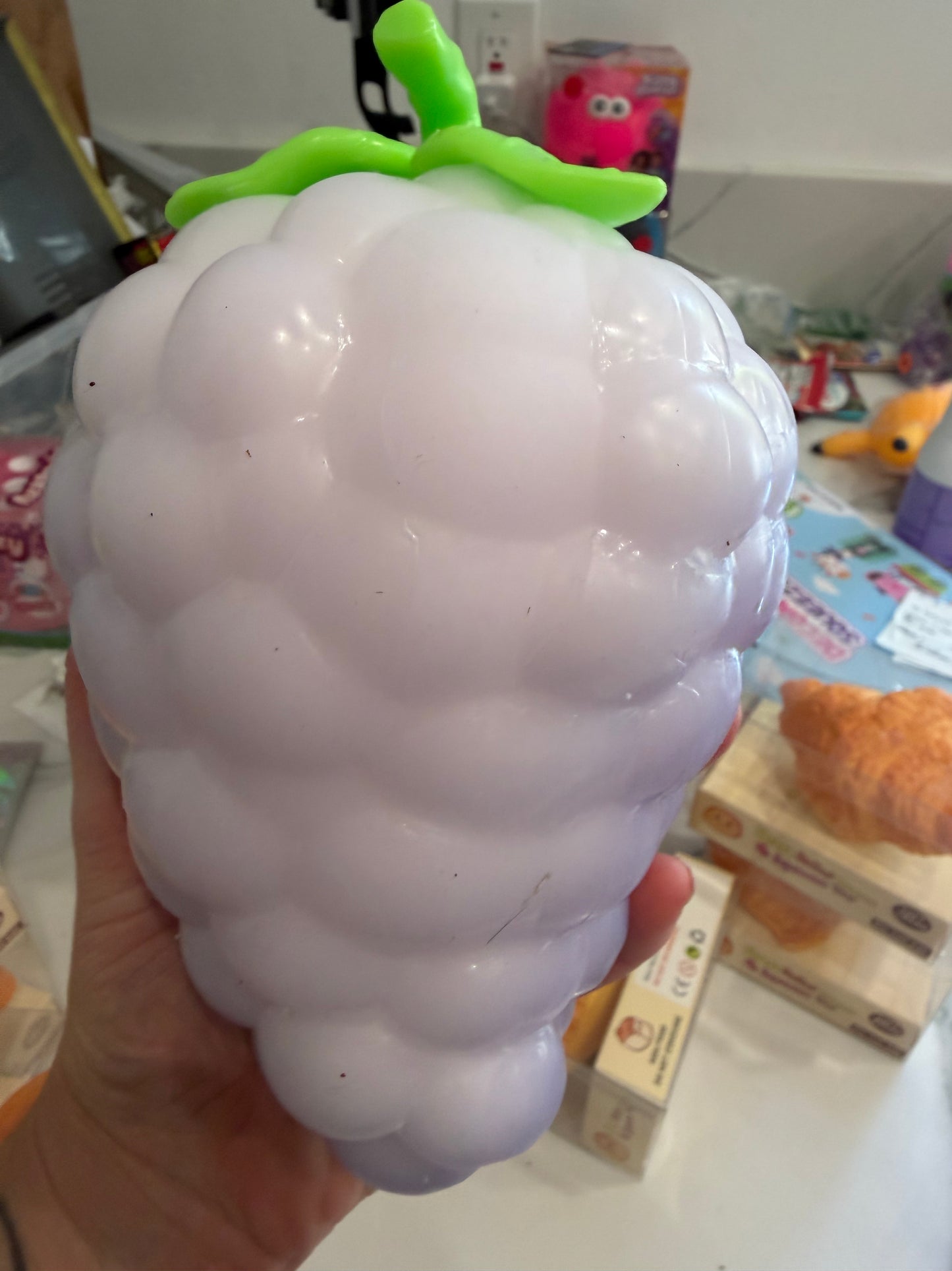 Color Changing Purple Scented GRAPE