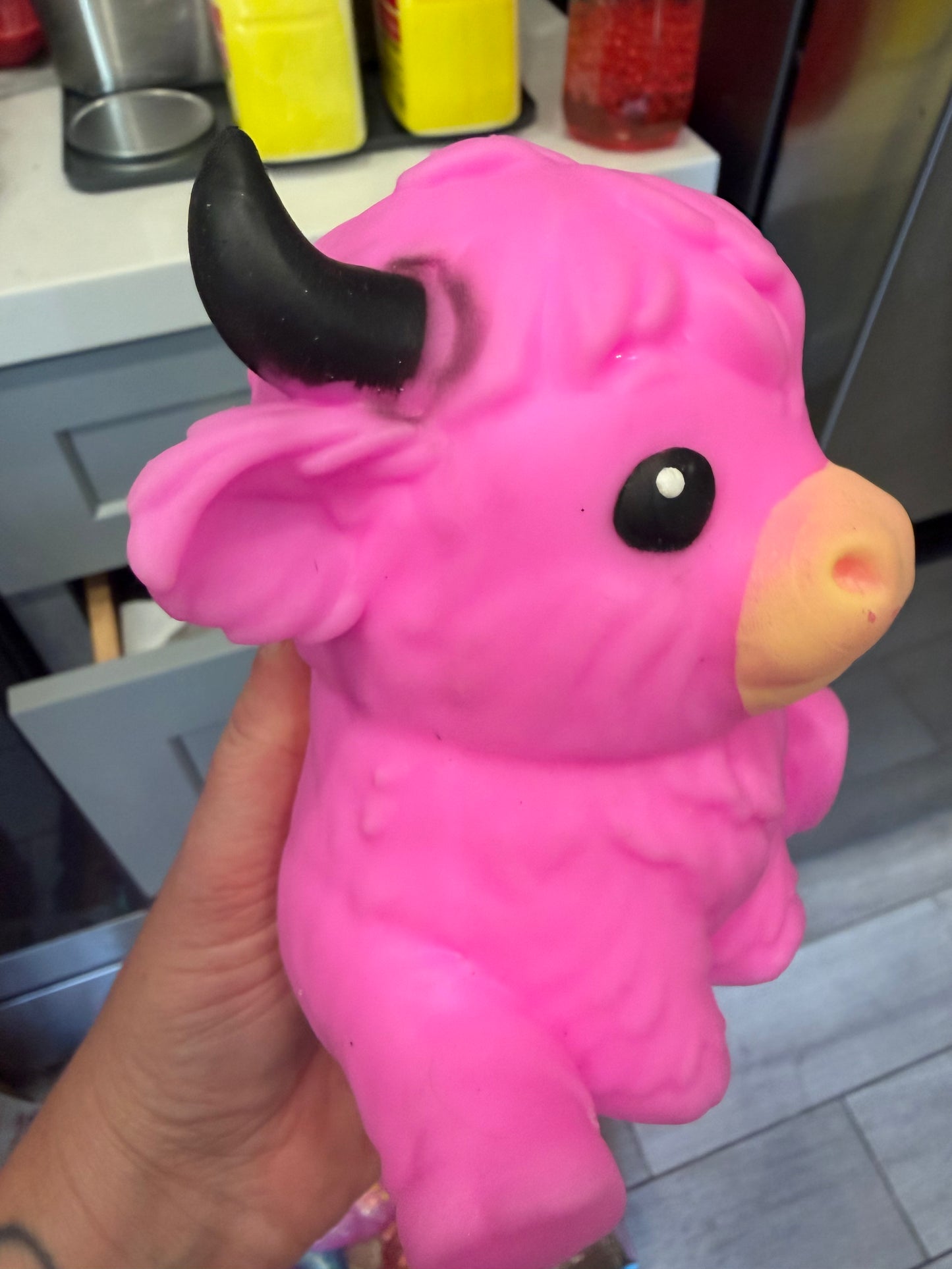 Squeezy Squishy Pink Highland Cow