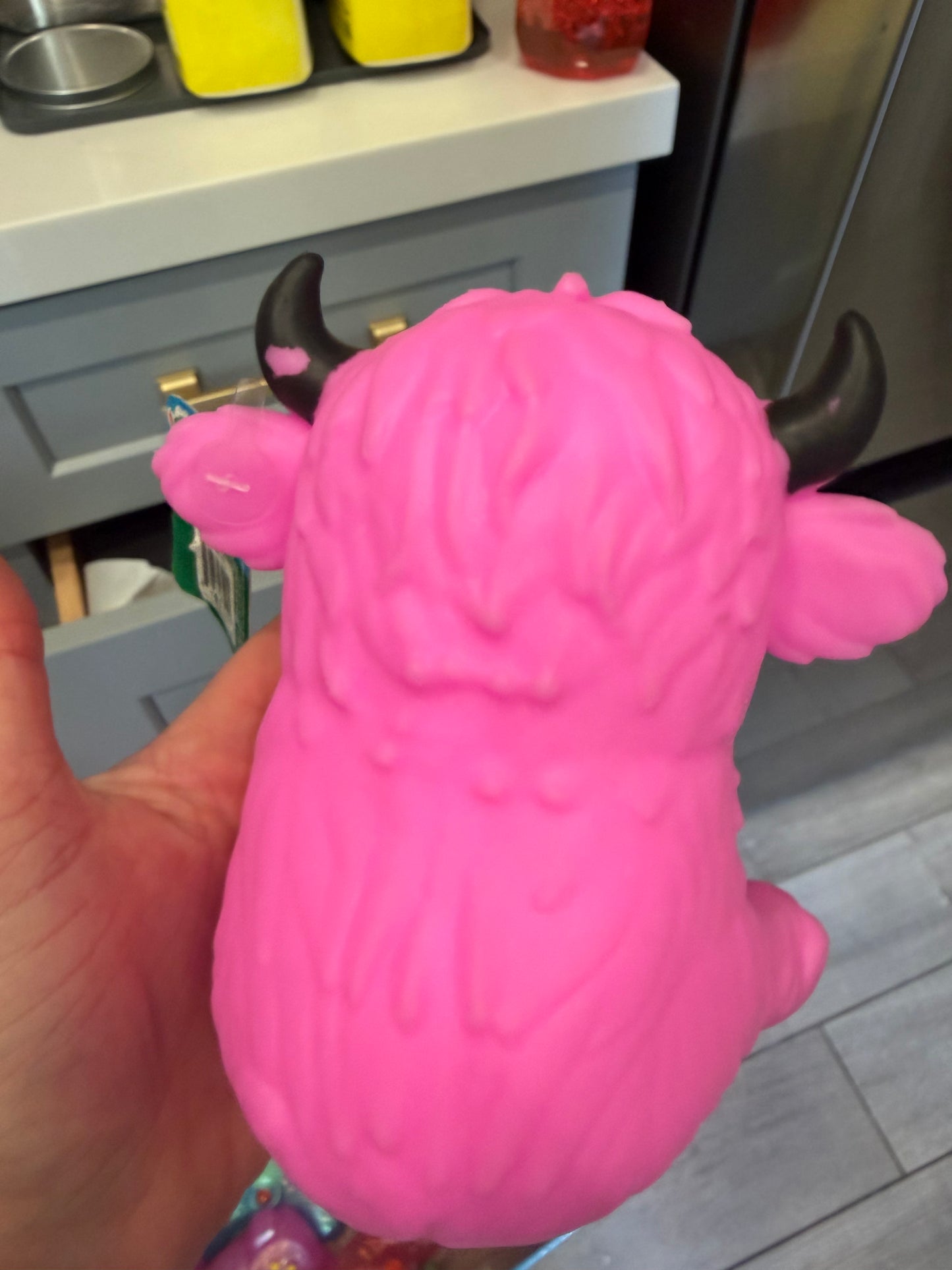 Squeezy Squishy Pink Highland Cow