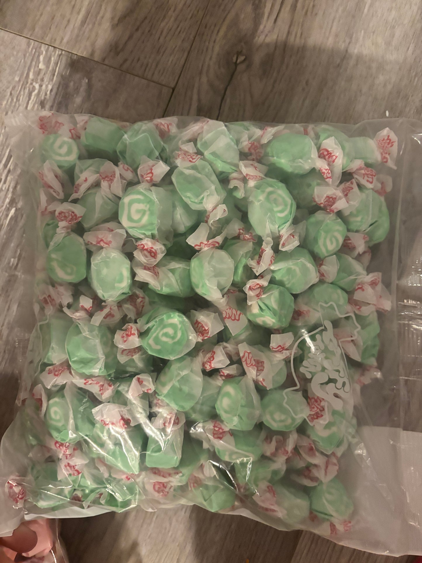 Freeze Dried Salt Water Taffy *key lime pie*